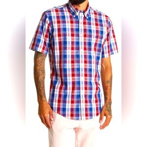 BROOKS BROTHERS REGENT FIT THE ORIGINAL FOLD SHIRT - SIZE MEDIUM (PREOWNED)